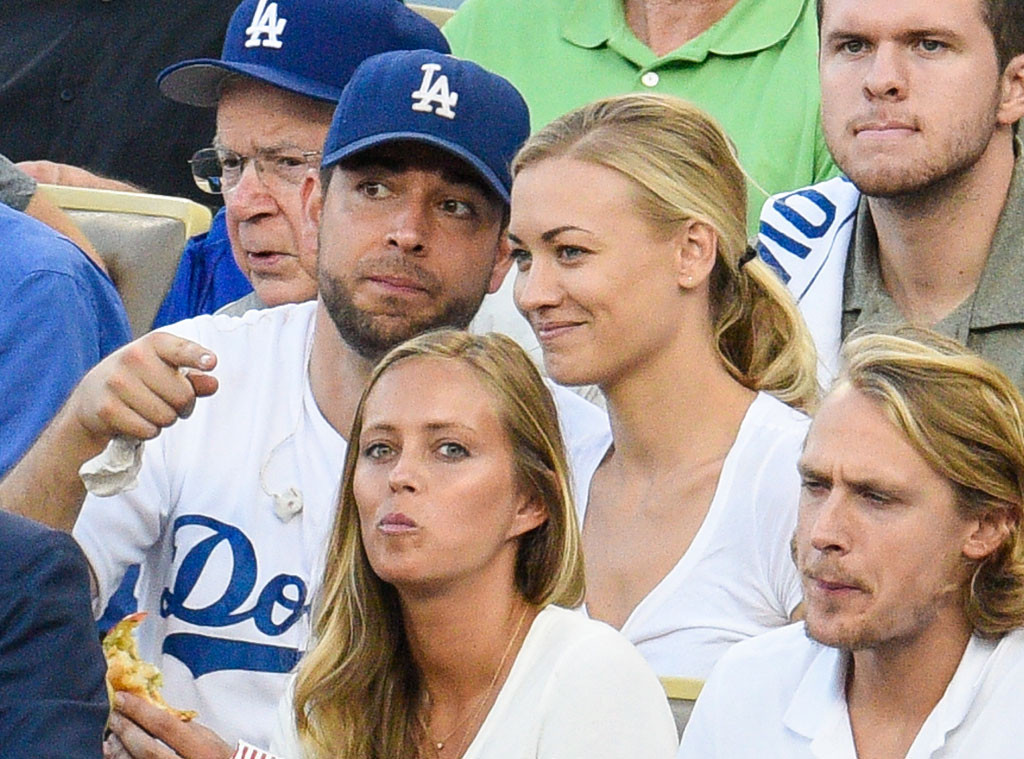 Chuck S Zachary Levi Amp Yvonne Strahovski Reunite At Mlb